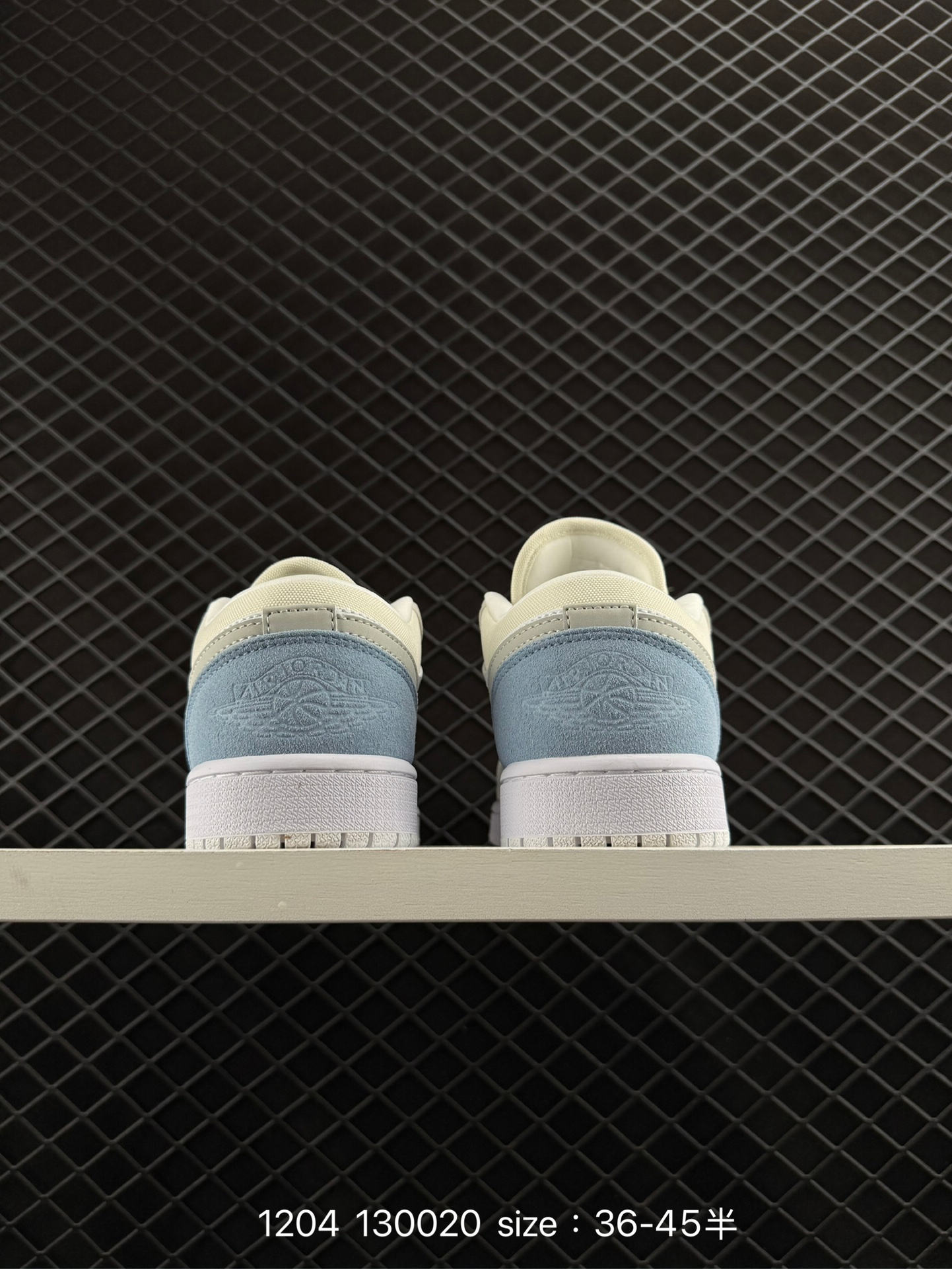 Nike Air Jordan 1 Low 